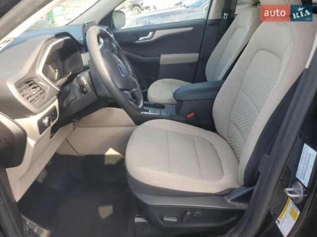 Черный Форд Эскейп, объемом двигателя 0 л и пробегом 80 тыс. км за 10000 $, фото 6 на Automoto.ua