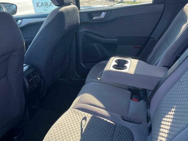 Черный Форд Эскейп, объемом двигателя 1.5 л и пробегом 124 тыс. км за 15000 $, фото 16 на Automoto.ua