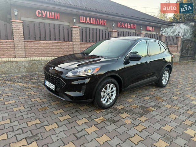 Форд Эскейп 2020 в Умани на Automoto.ua Черный Форд Эскейп, объемом двигателя 1.5 л и пробегом 138 тыс. км за 14300 $, фото 1 на Automoto.ua