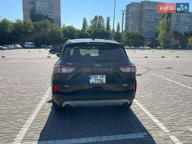 Чорний Форд Ескейп, об'ємом двигуна 1.39 л та пробігом 138 тис. км за 13800 $, фото 4 на Automoto.ua