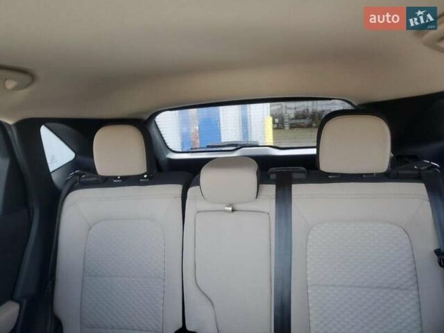 Черный Форд Эскейп, объемом двигателя 0 л и пробегом 80 тыс. км за 10000 $, фото 9 на Automoto.ua