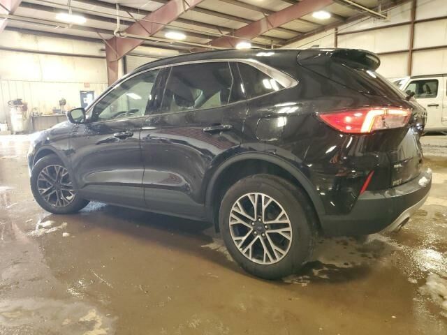 Черный Форд Эскейп, объемом двигателя 1.5 л и пробегом 83 тыс. км за 10500 $, фото 3 на Automoto.ua