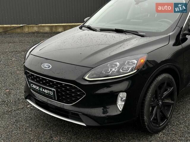 Черный Форд Эскейп, объемом двигателя 2.49 л и пробегом 119 тыс. км за 21799 $, фото 2 на Automoto.ua