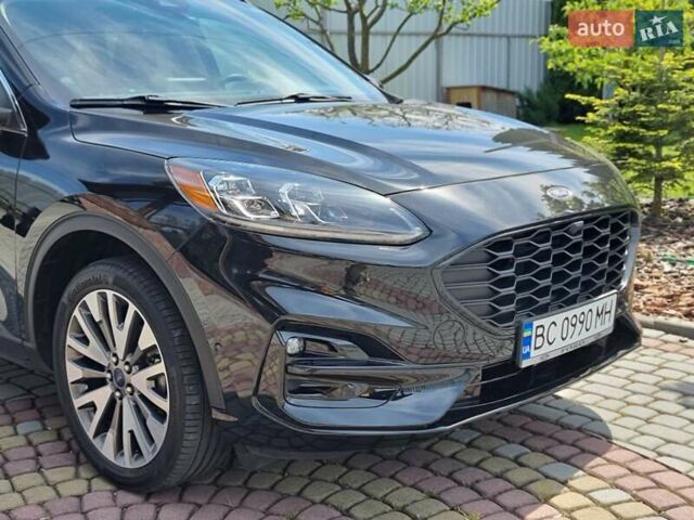 Чорний Форд Ескейп, об'ємом двигуна 2 л та пробігом 120 тис. км за 21300 $, фото 1 на Automoto.ua