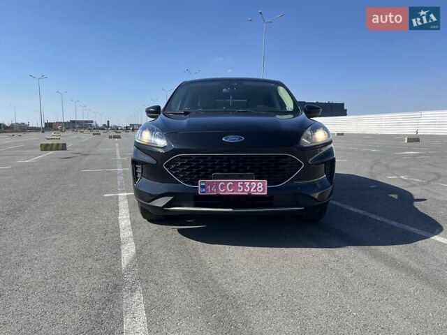 Чорний Форд Ескейп, об'ємом двигуна 1.5 л та пробігом 55 тис. км за 14900 $, фото 5 на Automoto.ua