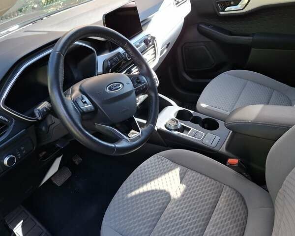 Чорний Форд Ескейп, об'ємом двигуна 2.5 л та пробігом 145 тис. км за 20000 $, фото 17 на Automoto.ua