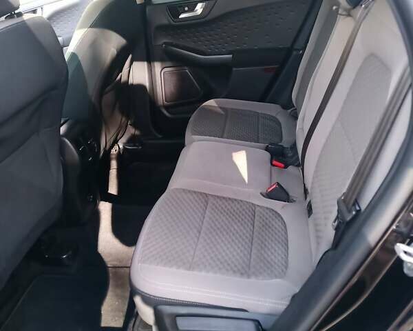 Черный Форд Эскейп, объемом двигателя 1.5 л и пробегом 109 тыс. км за 15500 $, фото 2 на Automoto.ua