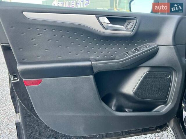 Форд Эскейп 2020 в Львове на Automoto.ua Черный Форд Эскейп, объемом двигателя 2.5 л и пробегом 165 тыс. км за 22790 $, фото 14 на Automoto.ua