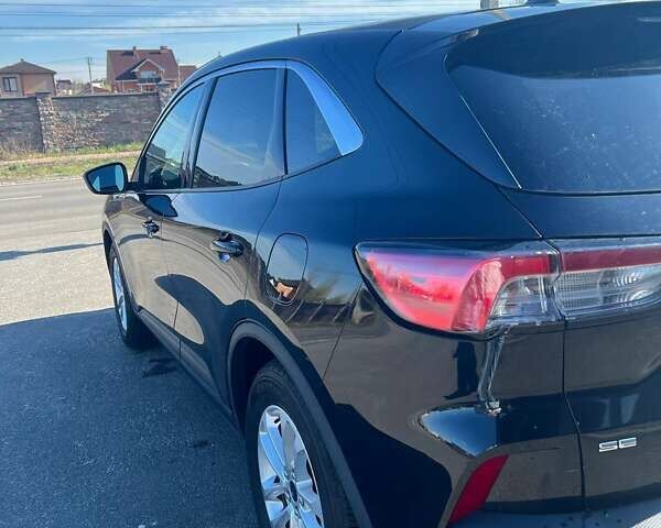 Чорний Форд Ескейп, об'ємом двигуна 1.5 л та пробігом 124 тис. км за 15000 $, фото 5 на Automoto.ua