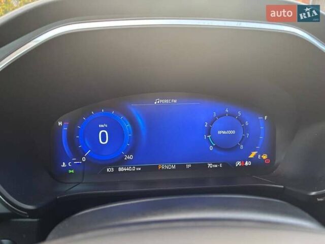 Черный Форд Эскейп, объемом двигателя 2 л и пробегом 88 тыс. км за 18700 $, фото 37 на Automoto.ua