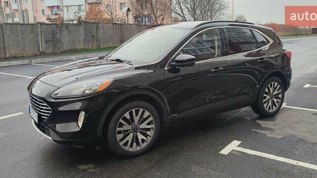 Черный Форд Эскейп, объемом двигателя 2 л и пробегом 130 тыс. км за 17200 $, фото 8 на Automoto.ua