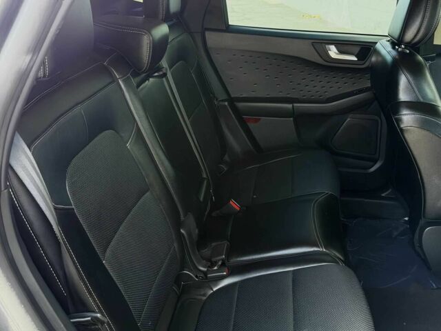 Черный Форд Эскейп, объемом двигателя 2.5 л и пробегом 26 тыс. км за 14350 $, фото 10 на Automoto.ua