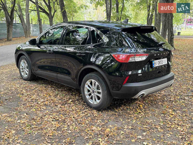 Чорний Форд Ескейп, об'ємом двигуна 1.5 л та пробігом 48 тис. км за 17600 $, фото 5 на Automoto.ua