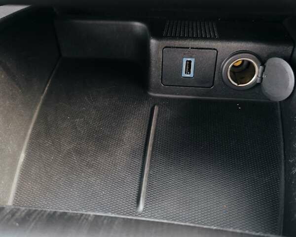 Черный Форд Эскейп, объемом двигателя 2.5 л и пробегом 182 тыс. км за 19750 $, фото 33 на Automoto.ua