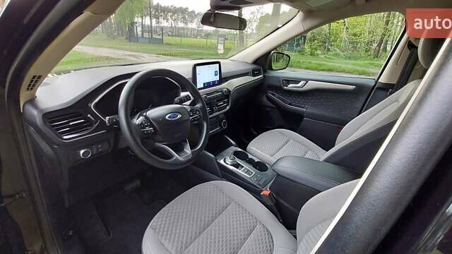 Черный Форд Эскейп, объемом двигателя 1.5 л и пробегом 207 тыс. км за 12700 $, фото 21 на Automoto.ua