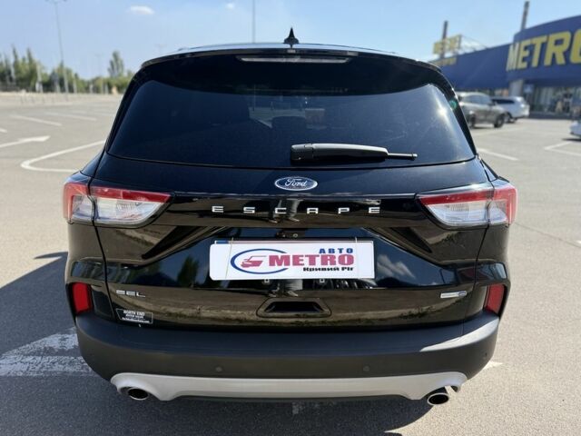 Чорний Форд Ескейп, об'ємом двигуна 1.5 л та пробігом 87 тис. км за 18900 $, фото 5 на Automoto.ua