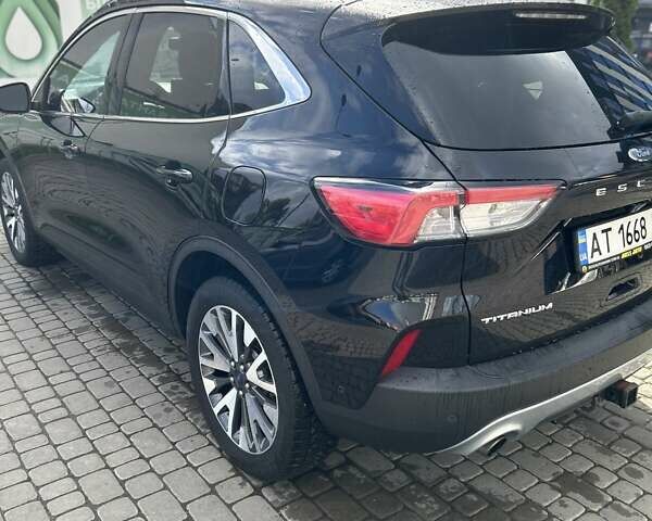Форд Эскейп 2020 в Ивано-Франковске на Automoto.ua Черный Форд Эскейп, объемом двигателя 2 л и пробегом 75 тыс. км за 19400 $, фото 4 на Automoto.ua