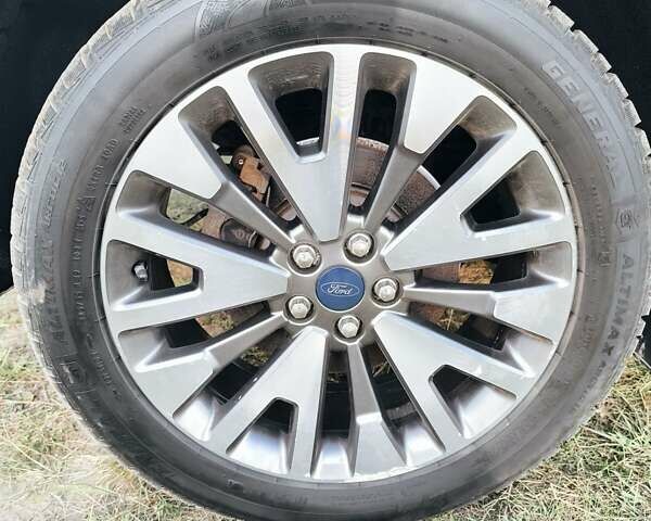 Черный Форд Эскейп, объемом двигателя 2.5 л и пробегом 182 тыс. км за 19750 $, фото 29 на Automoto.ua