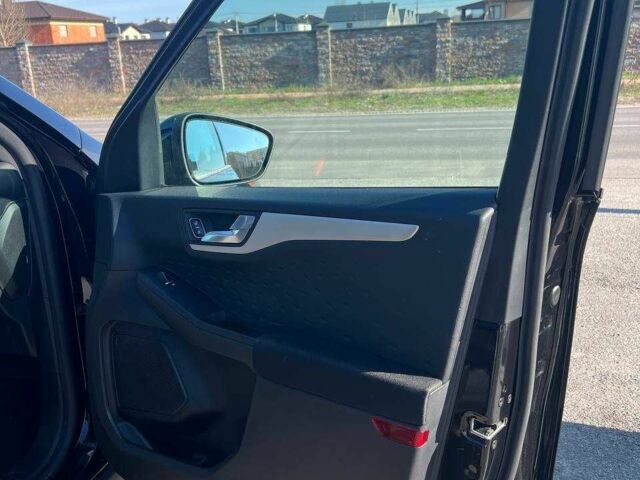 Черный Форд Эскейп, объемом двигателя 1.5 л и пробегом 124 тыс. км за 15000 $, фото 20 на Automoto.ua