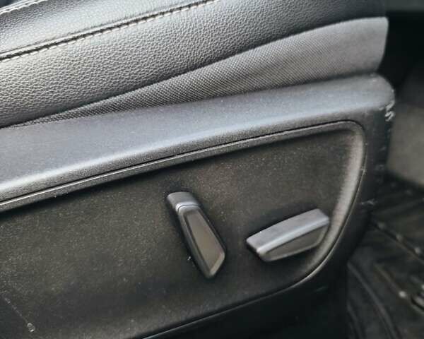 Черный Форд Эскейп, объемом двигателя 2.5 л и пробегом 182 тыс. км за 19750 $, фото 31 на Automoto.ua