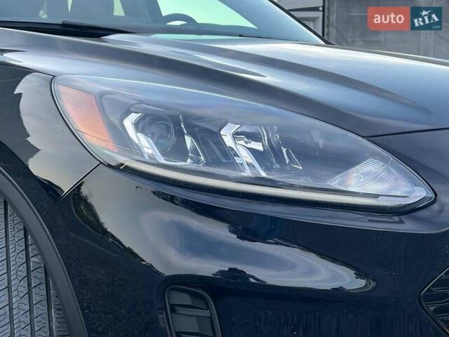 Форд Эскейп 2020 в Львове на Automoto.ua Черный Форд Эскейп, объемом двигателя 2.5 л и пробегом 165 тыс. км за 22790 $, фото 12 на Automoto.ua