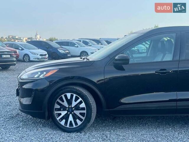 Форд Эскейп 2020 в Львове на Automoto.ua Черный Форд Эскейп, объемом двигателя 2.5 л и пробегом 165 тыс. км за 22790 $, фото 2 на Automoto.ua
