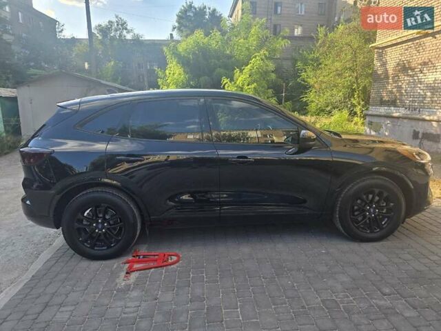 Черный Форд Эскейп, объемом двигателя 2.49 л и пробегом 115 тыс. км за 20000 $, фото 6 на Automoto.ua