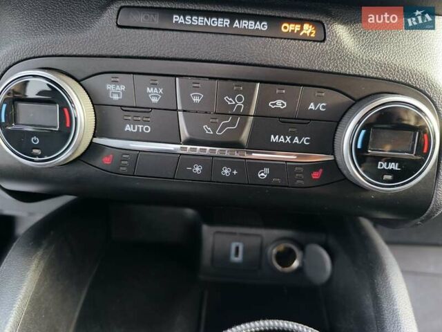 Черный Форд Эскейп, объемом двигателя 2.5 л и пробегом 182 тыс. км за 19750 $, фото 28 на Automoto.ua