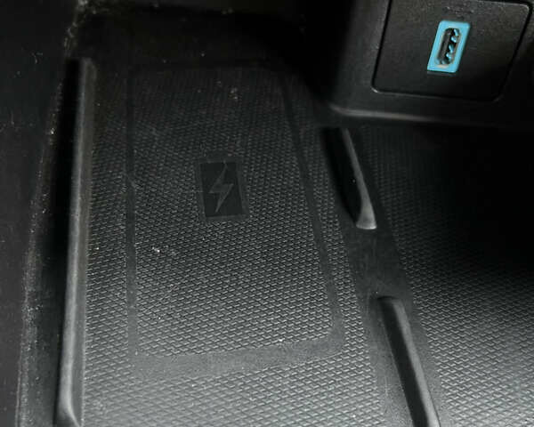 Чорний Форд Ескейп, об'ємом двигуна 2.49 л та пробігом 135 тис. км за 23500 $, фото 21 на Automoto.ua