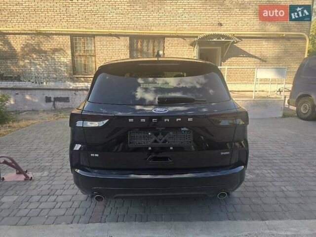 Черный Форд Эскейп, объемом двигателя 2.49 л и пробегом 115 тыс. км за 20000 $, фото 3 на Automoto.ua