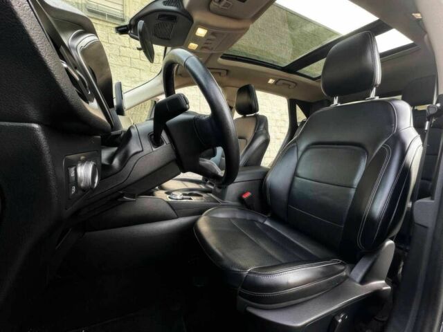 Черный Форд Эскейп, объемом двигателя 2.5 л и пробегом 38 тыс. км за 11000 $, фото 11 на Automoto.ua