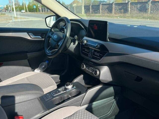 Черный Форд Эскейп, объемом двигателя 1.5 л и пробегом 124 тыс. км за 15000 $, фото 2 на Automoto.ua