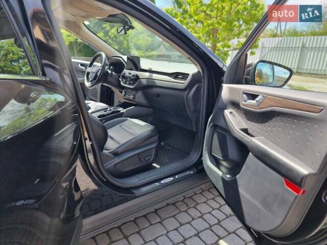 Чорний Форд Ескейп, об'ємом двигуна 2 л та пробігом 120 тис. км за 21300 $, фото 23 на Automoto.ua