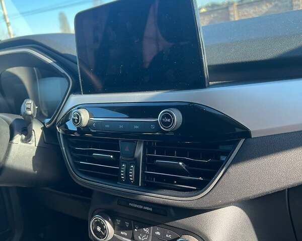 Чорний Форд Ескейп, об'ємом двигуна 1.5 л та пробігом 124 тис. км за 15000 $, фото 27 на Automoto.ua