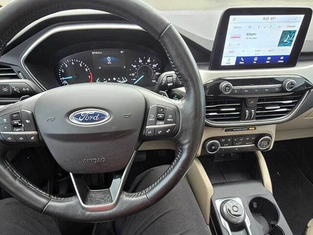 Чорний Форд Ескейп, об'ємом двигуна 2 л та пробігом 37 тис. км за 10900 $, фото 8 на Automoto.ua