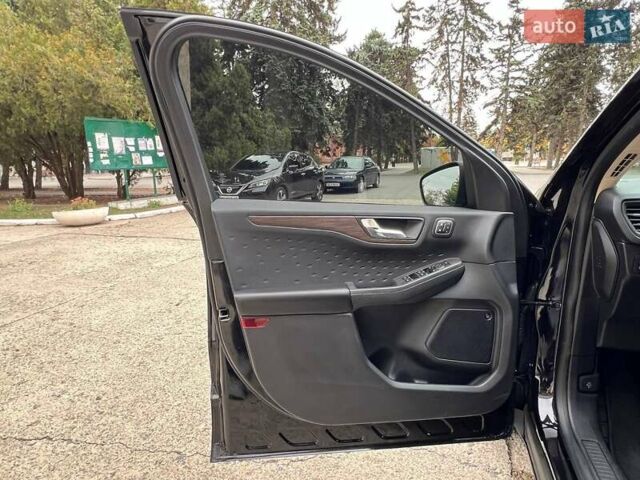 Чорний Форд Ескейп, об'ємом двигуна 2.5 л та пробігом 75 тис. км за 23500 $, фото 16 на Automoto.ua