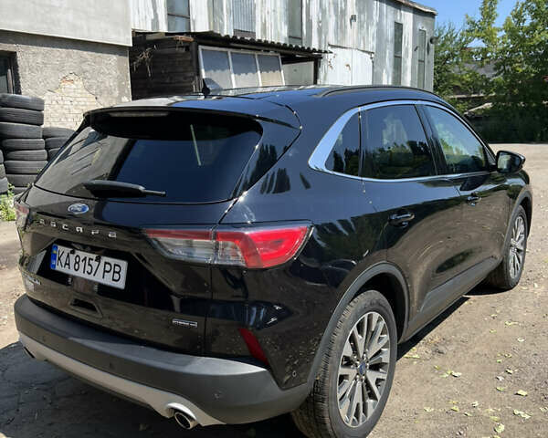 Черный Форд Эскейп, объемом двигателя 2.5 л и пробегом 136 тыс. км за 23000 $, фото 3 на Automoto.ua
