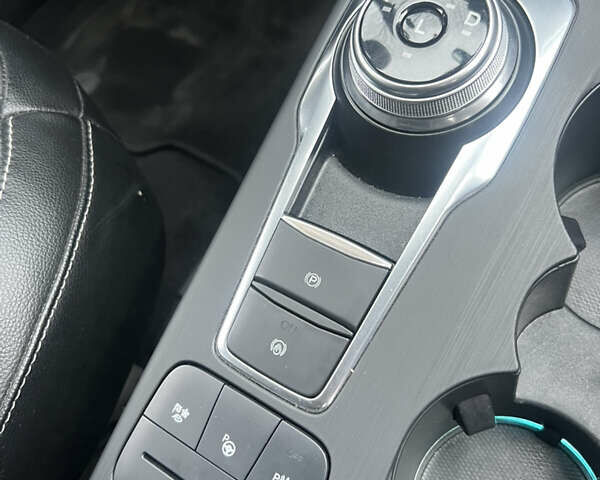 Чорний Форд Ескейп, об'ємом двигуна 2.49 л та пробігом 135 тис. км за 23500 $, фото 14 на Automoto.ua