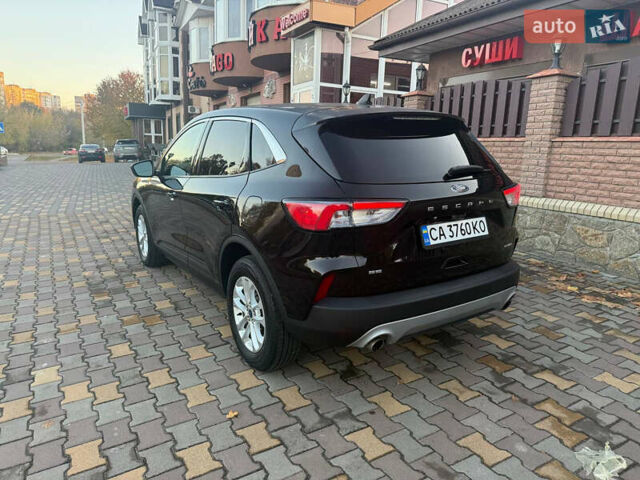 Форд Эскейп 2020 в Умани на Automoto.ua Черный Форд Эскейп, объемом двигателя 1.5 л и пробегом 138 тыс. км за 14300 $, фото 7 на Automoto.ua