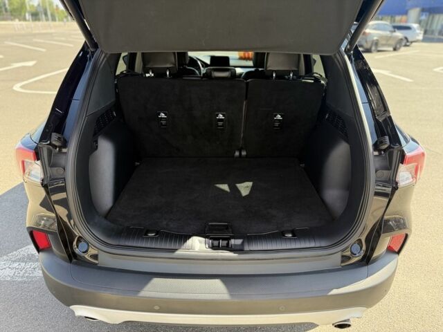 Чорний Форд Ескейп, об'ємом двигуна 1.5 л та пробігом 87 тис. км за 18900 $, фото 13 на Automoto.ua