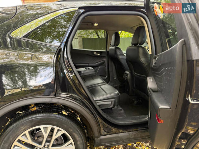 Черный Форд Эскейп, объемом двигателя 1.5 л и пробегом 67 тыс. км за 16200 $, фото 34 на Automoto.ua