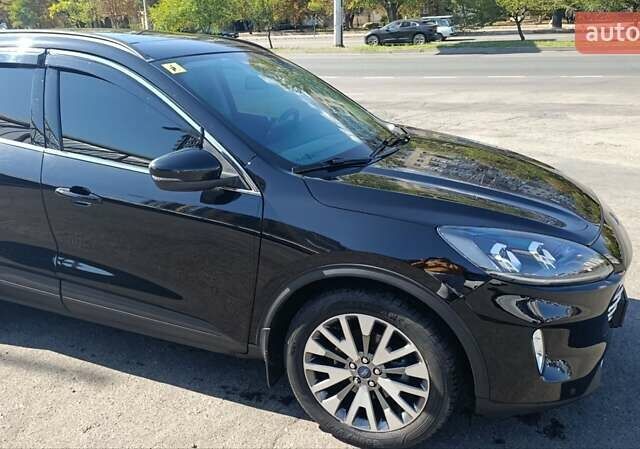 Чорний Форд Ескейп, об'ємом двигуна 2.5 л та пробігом 70 тис. км за 23500 $, фото 1 на Automoto.ua