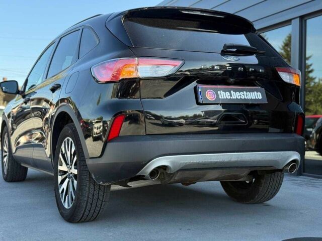 Черный Форд Эскейп, объемом двигателя 2.5 л и пробегом 80 тыс. км за 20800 $, фото 4 на Automoto.ua