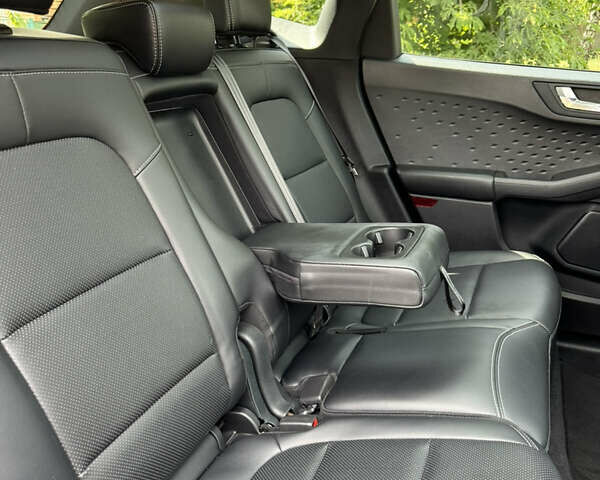 Чорний Форд Ескейп, об'ємом двигуна 2.49 л та пробігом 97 тис. км за 22400 $, фото 5 на Automoto.ua