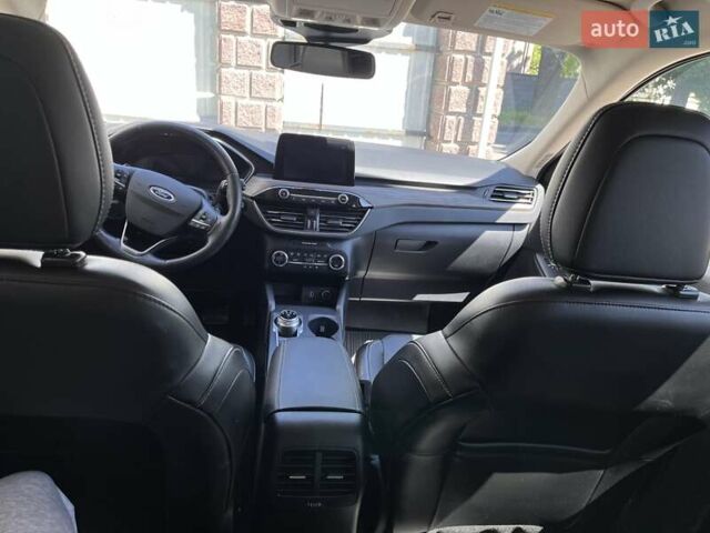 Черный Форд Эскейп, объемом двигателя 2 л и пробегом 47 тыс. км за 19500 $, фото 34 на Automoto.ua