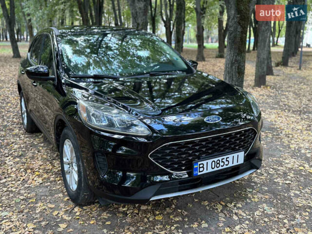 Чорний Форд Ескейп, об'ємом двигуна 1.5 л та пробігом 48 тис. км за 17600 $, фото 2 на Automoto.ua
