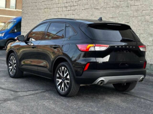 Черный Форд Эскейп, объемом двигателя 2.5 л и пробегом 38 тыс. км за 11000 $, фото 3 на Automoto.ua