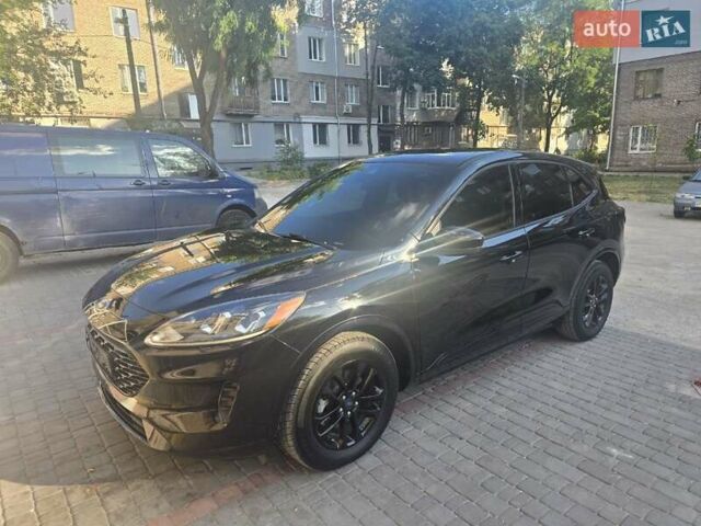 Черный Форд Эскейп, объемом двигателя 2.49 л и пробегом 115 тыс. км за 20000 $, фото 2 на Automoto.ua