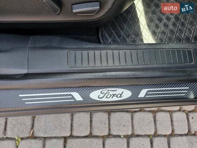 Чорний Форд Ескейп, об'ємом двигуна 2 л та пробігом 120 тис. км за 21300 $, фото 26 на Automoto.ua