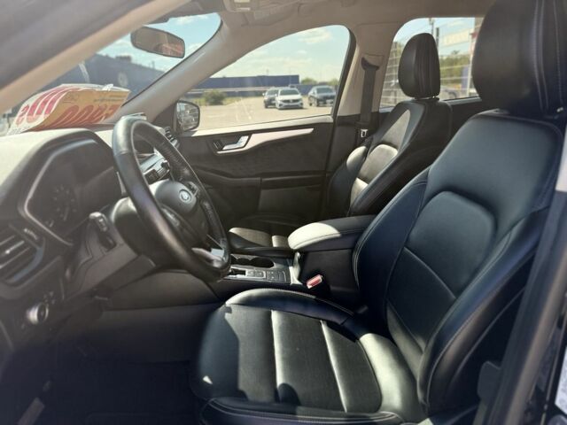 Чорний Форд Ескейп, об'ємом двигуна 1.5 л та пробігом 87 тис. км за 18900 $, фото 11 на Automoto.ua